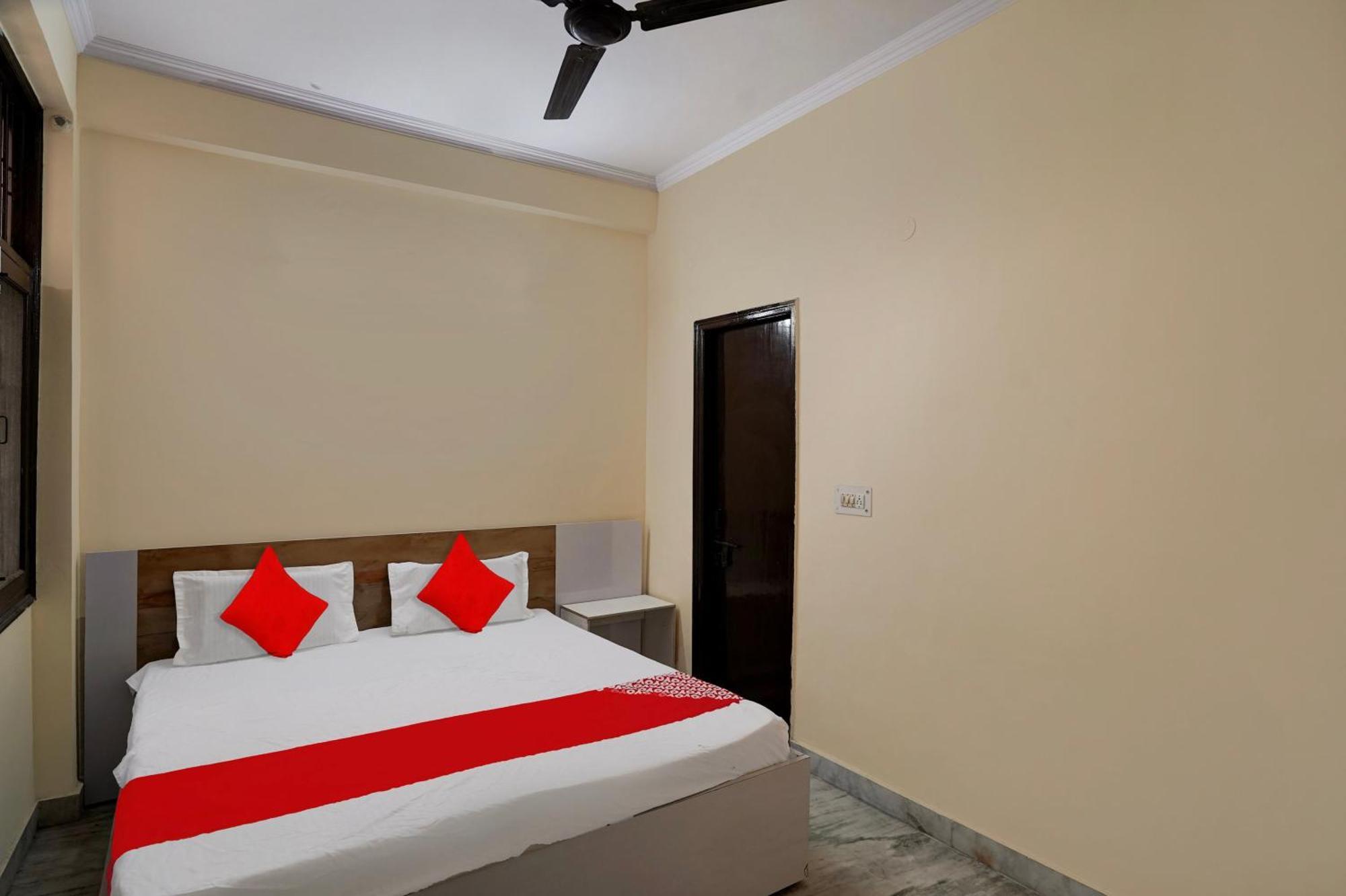 Hotel O 81617 The Pacific Hotel Ghaziabad Exterior foto
