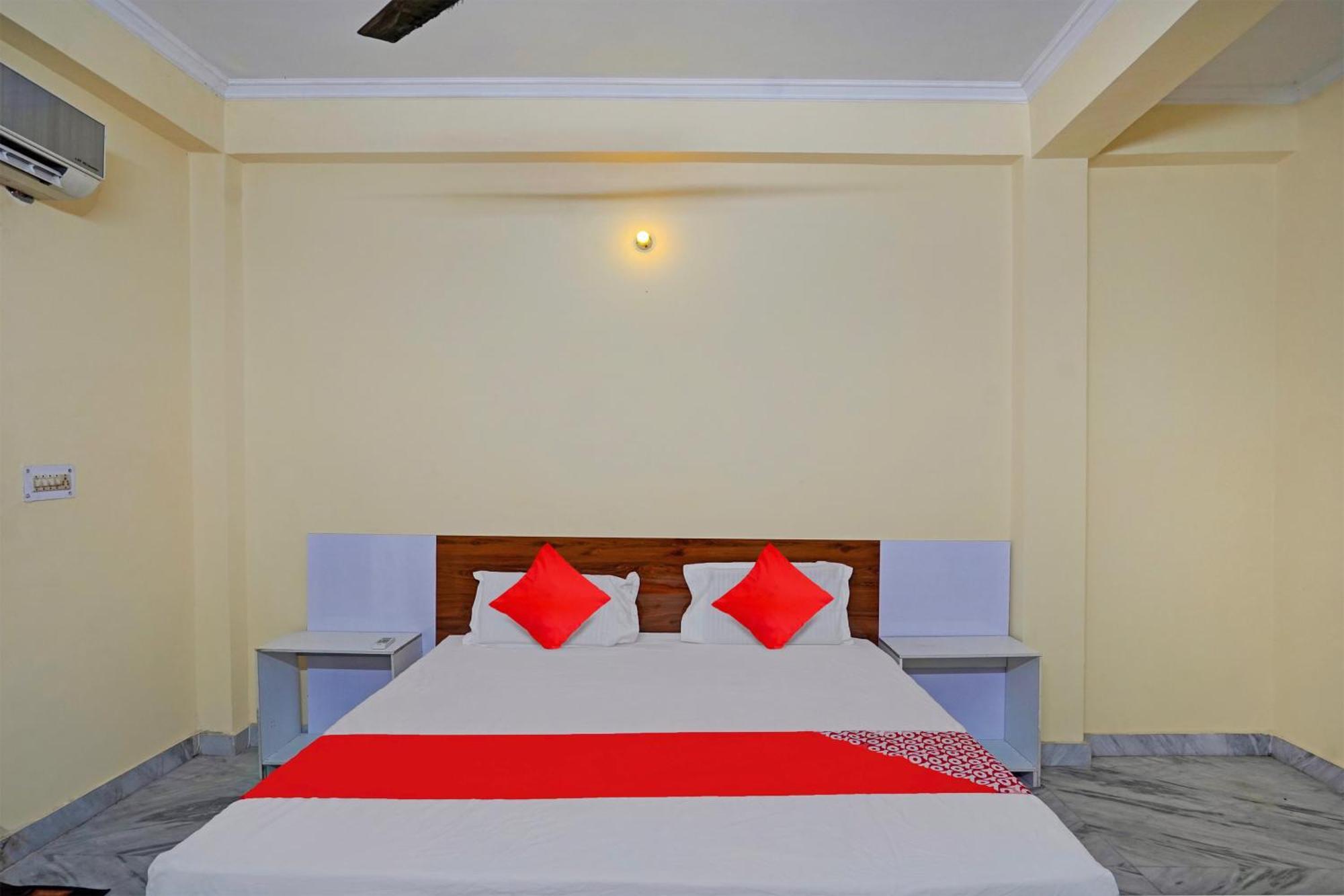 Hotel O 81617 The Pacific Hotel Ghaziabad Exterior foto