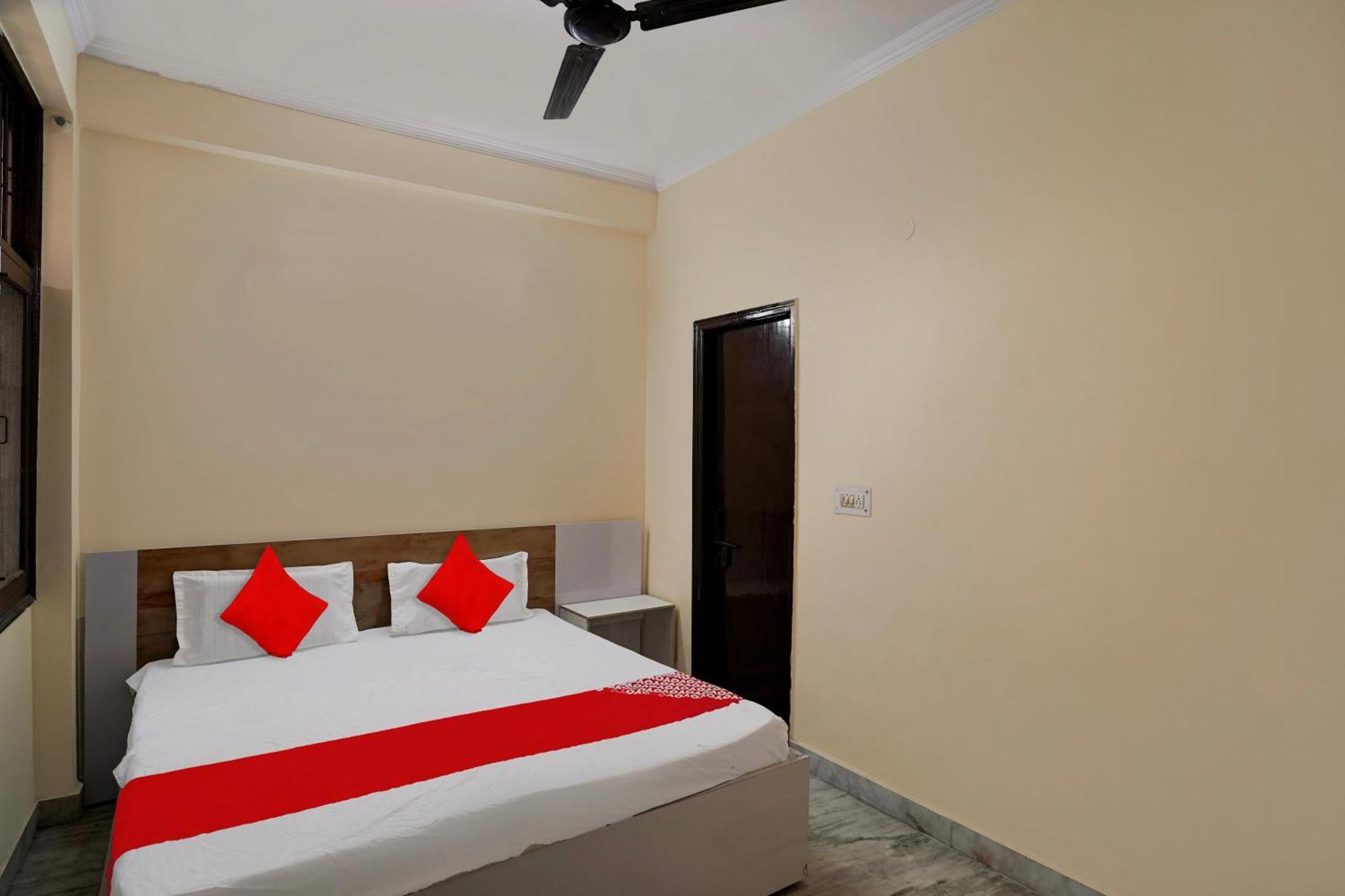 Hotel O 81617 The Pacific Hotel Ghaziabad Exterior foto